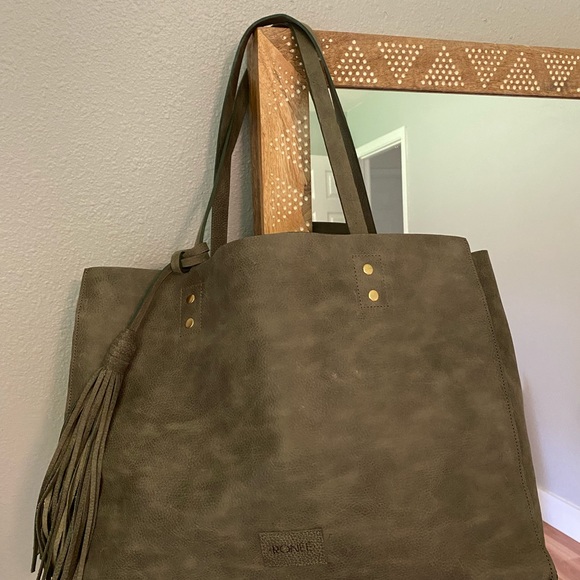 Genuine Leather Purse - Picture 5 of 7